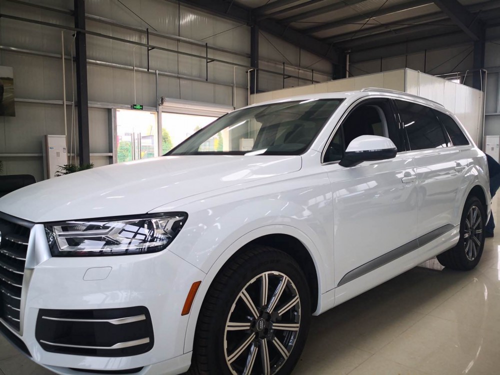 （超级座驾）奥迪 Q7 18款 3.0T 舒适型 加版